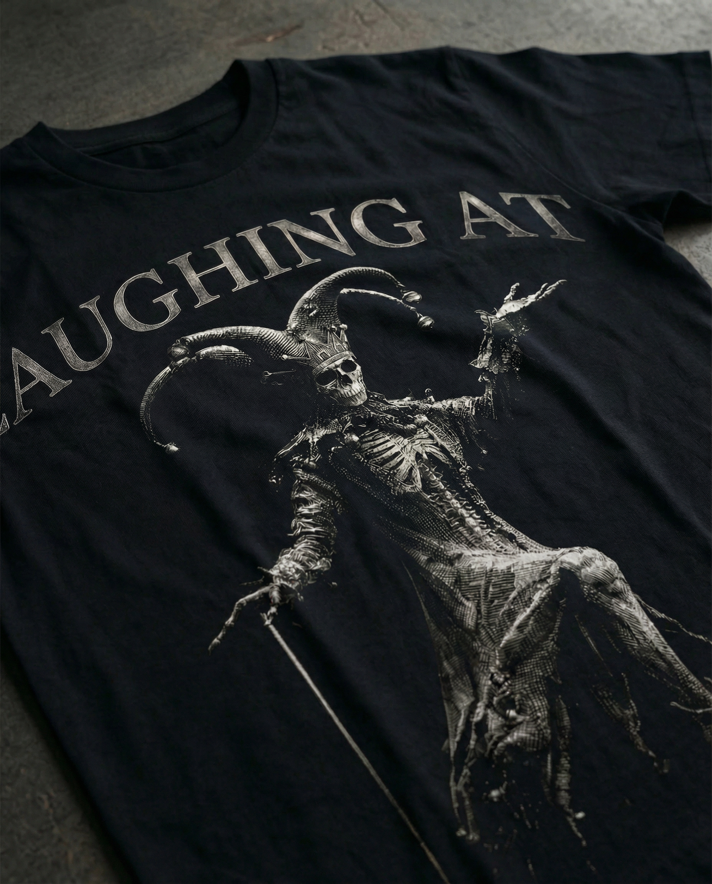 Lachender End-Skelett-Joker Gothic Design – Entspanntes T-Shirt für Damen